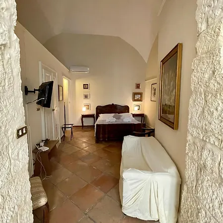 4 Balconi Rooms- Dimora Arditi B&B Lecce Buitenkant foto