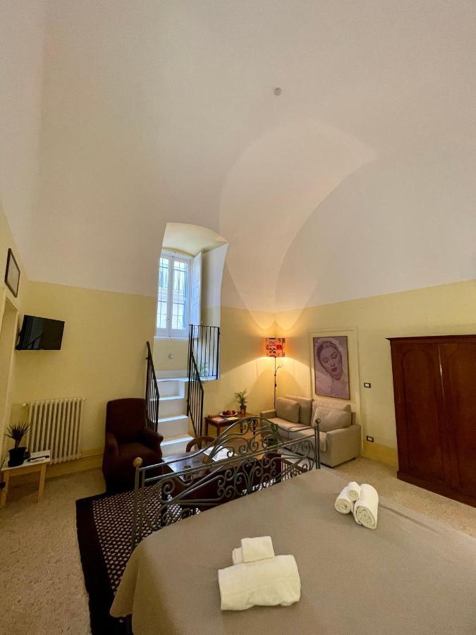 4 Balconi Rooms- Dimora Arditi