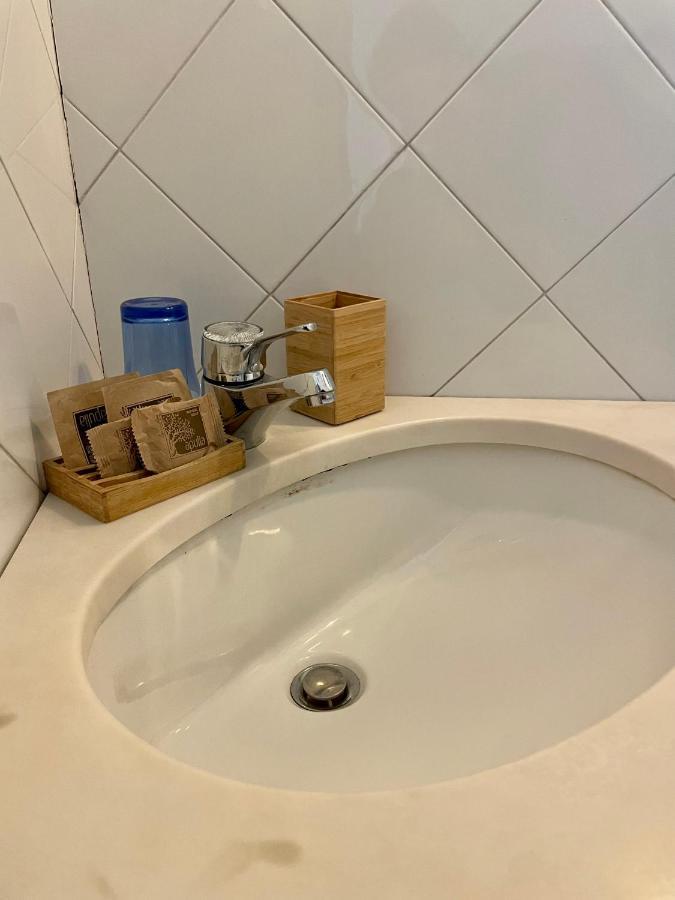 4 Balconi Rooms- Dimora Arditi Frühstückspension